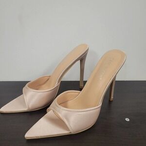 Peach/Nude Stiletto Heels size 8.5